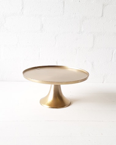 Luxury Bronze Cake stand - <p style='text-align: center;'>R 150</p>